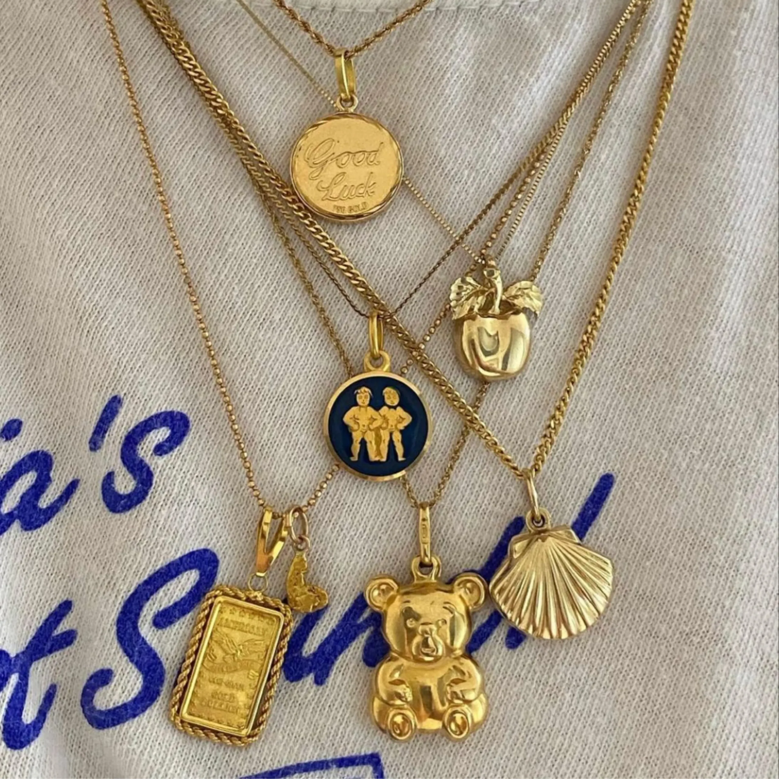 Charm - Hero Image 3